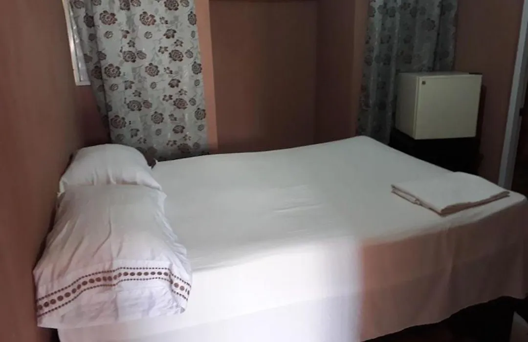 Apartahotel Next Nivel - Queen Room With Fan-1