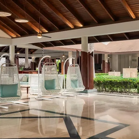 Grand Palladium Palace Resort Spa & Casino-2